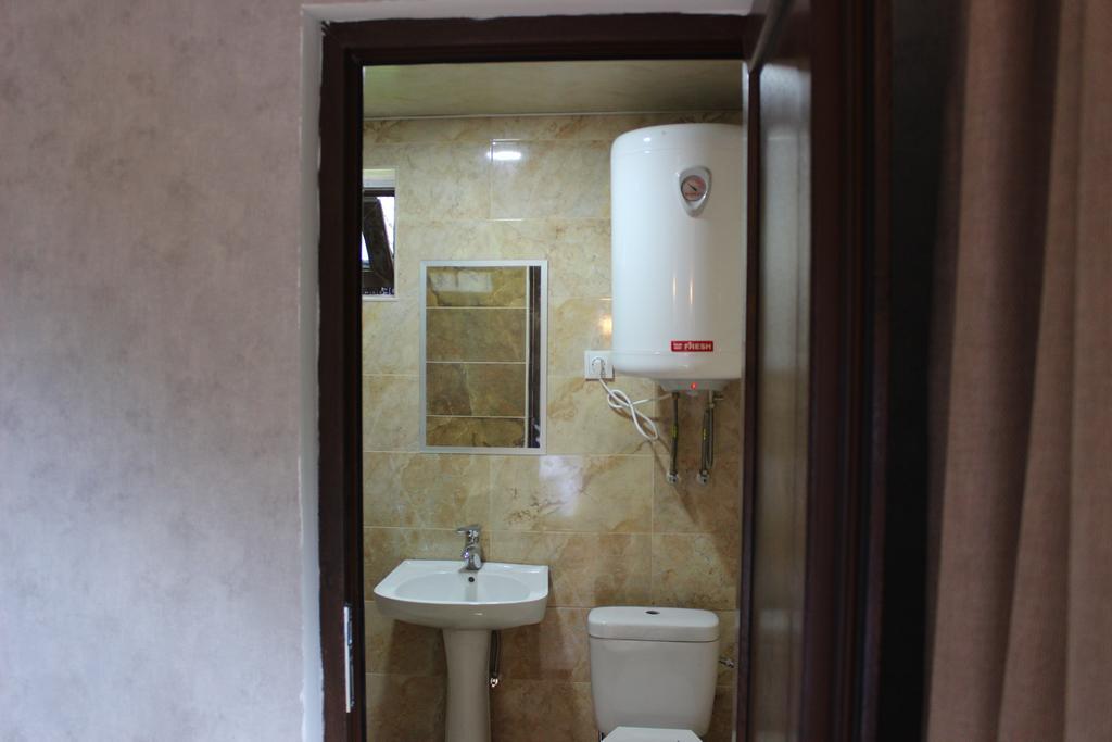 Hotel Sakhli Laghamshi Mestia Exteriér fotografie